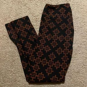 LuLaRoe OS leggings